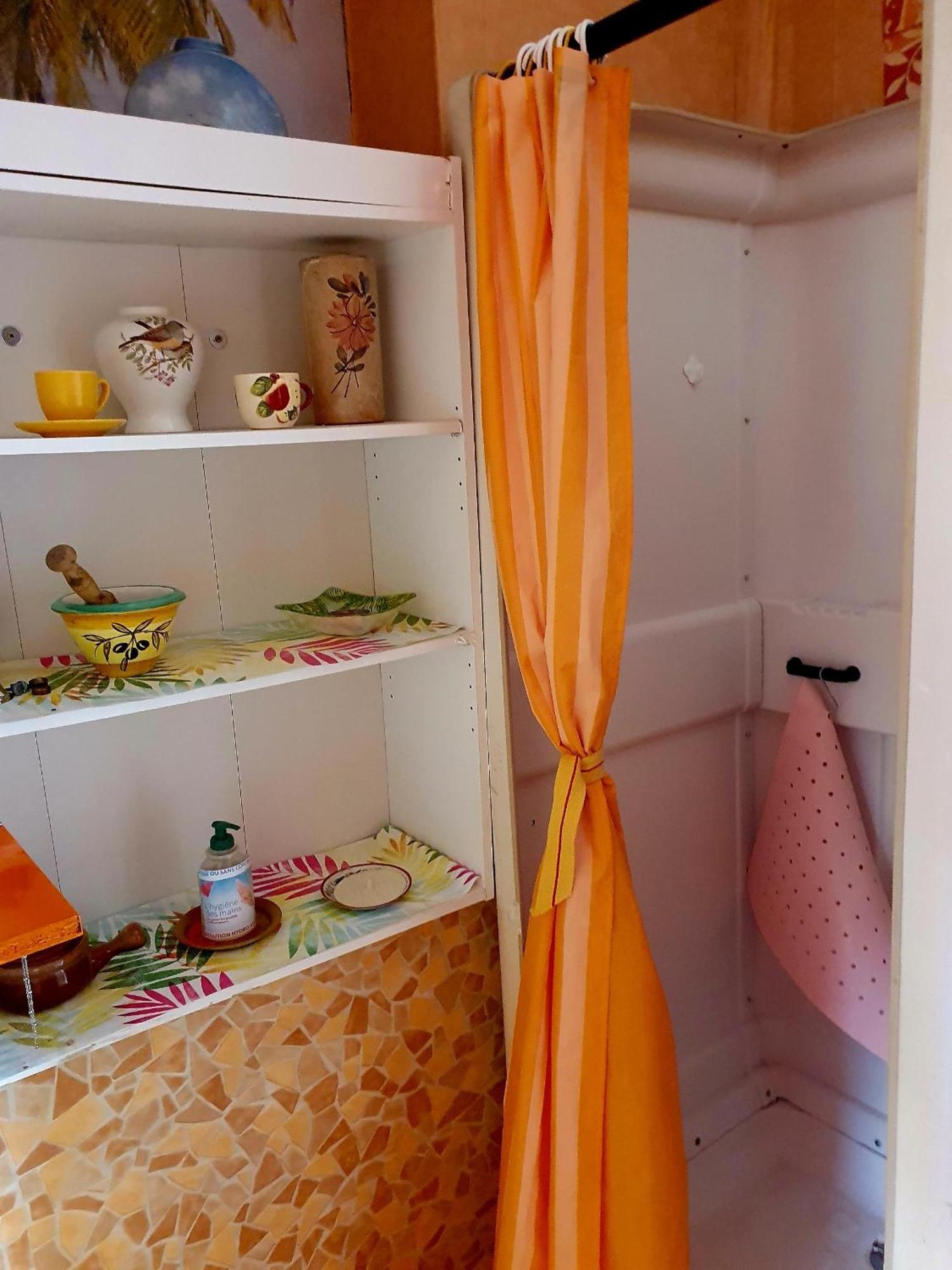 Bed And Breakfast Les Roses Multicolores Du 47 Fumel Eksteriør bilde